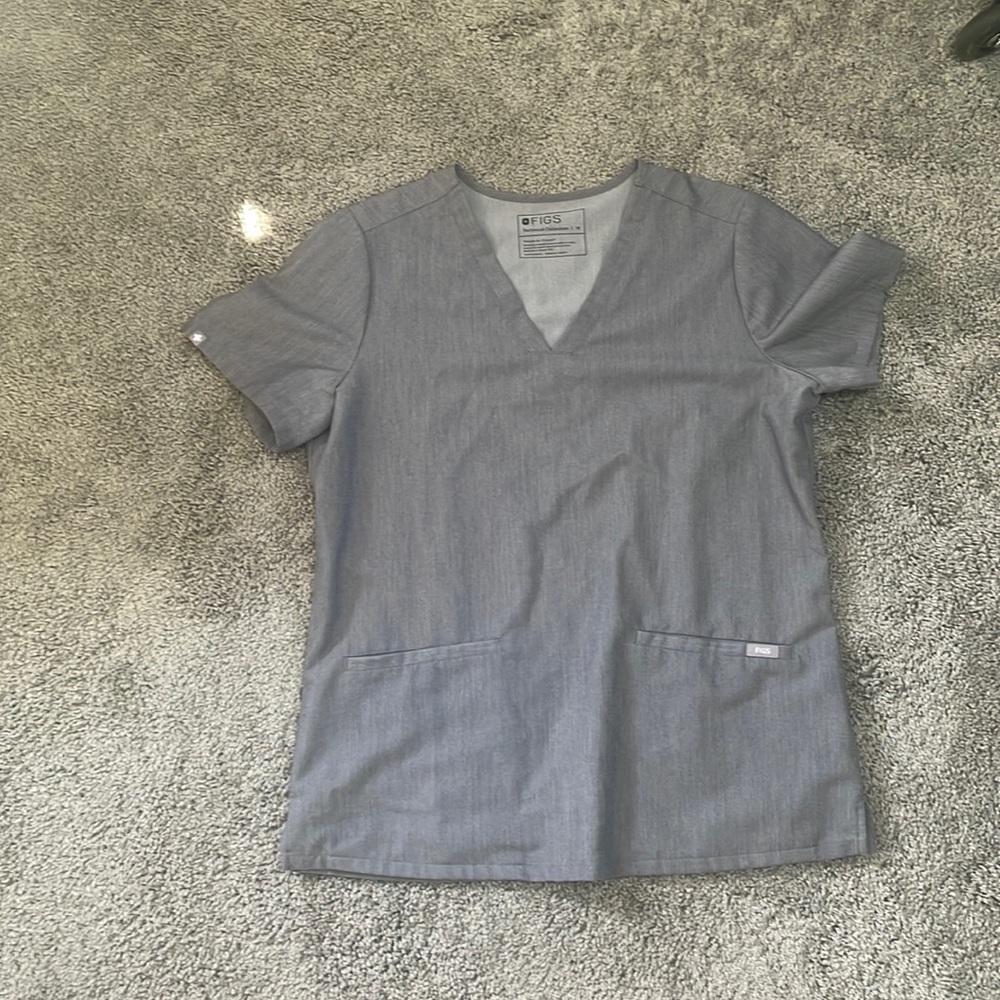 Figs Scrub Top. Technical Collection. Womens size M. Excellent condition